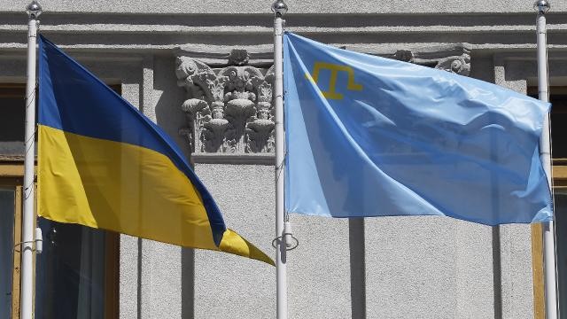 Rusya Kırım'da mahkemecilik oynuyor