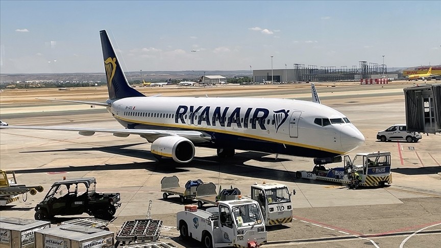 ​Ryanair, Brüksel Havalimanı'nda faaliyetlerini sonlandırıyor