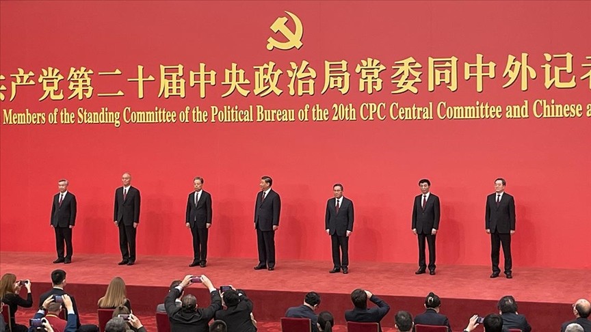 ​Çin'de ülkeyi gelecek 5 yılda yönetecek kadrolar belirlendi