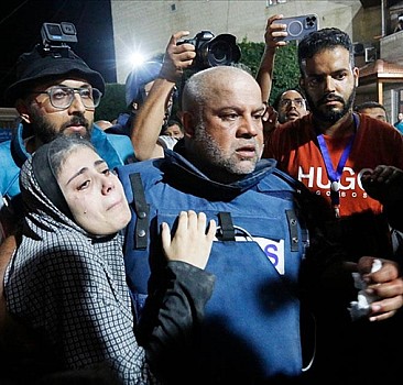 İsrai'in saldırısında Al Jazeera muhabirinin ailesi katledildi