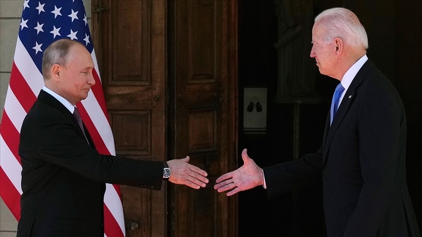 Beyaz Saray: Biden, Putin'le buluşmayı kabul etti