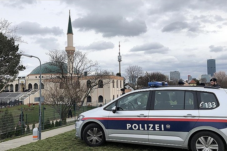 Avrupa'nın utanç tablosu: İslamofobik saldırılar