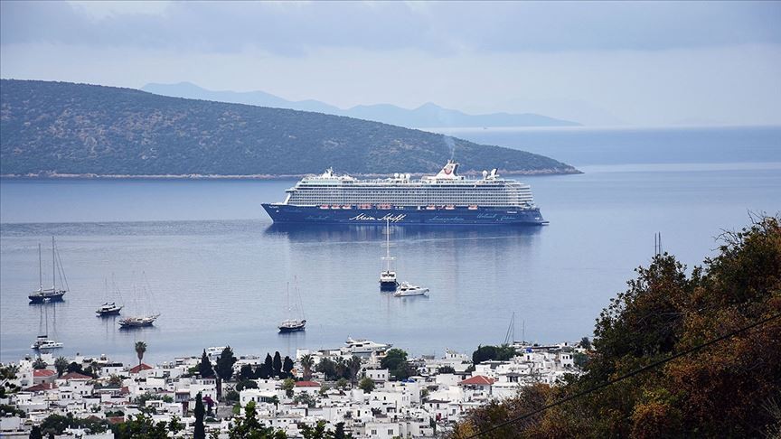 Dev cruise gemilerinin rotası Türkiye
