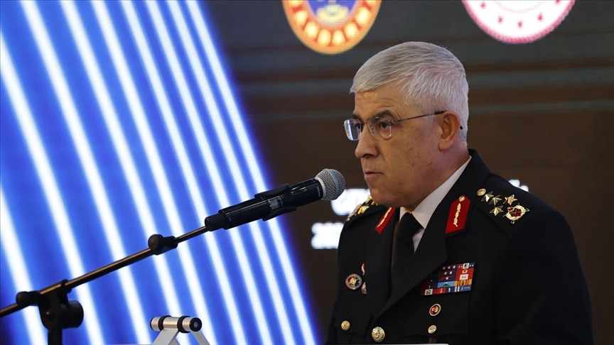 Jandarma Genel Komutanı Tunceli'de güvenlik güçleriyle iftar yaptı