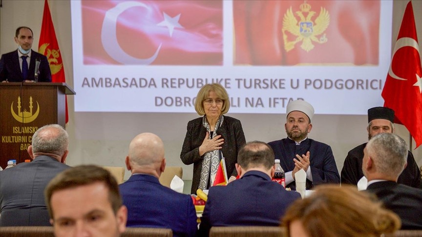 Türkiye'nin Podgoritsa Büyükelçiliği iftar programı düzenledi
