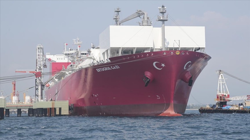Türkiye'nin ilk doğalgaz depolama gemisi Ertuğrul Gazi hizmete girdi