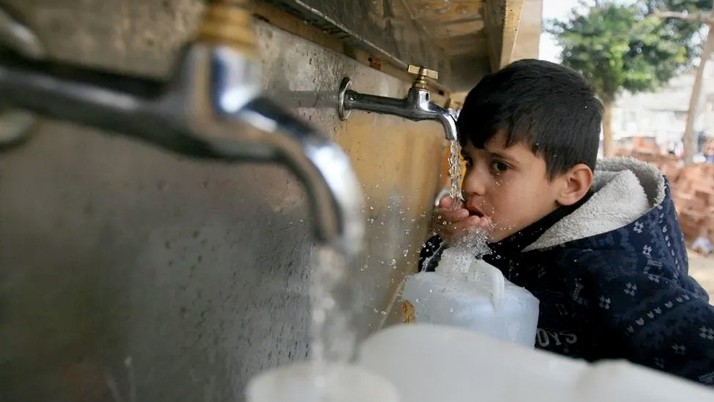 İsrail Gazze'yi yavaşça zehirliyor: Suların yüzde 97'si içilebilir değil