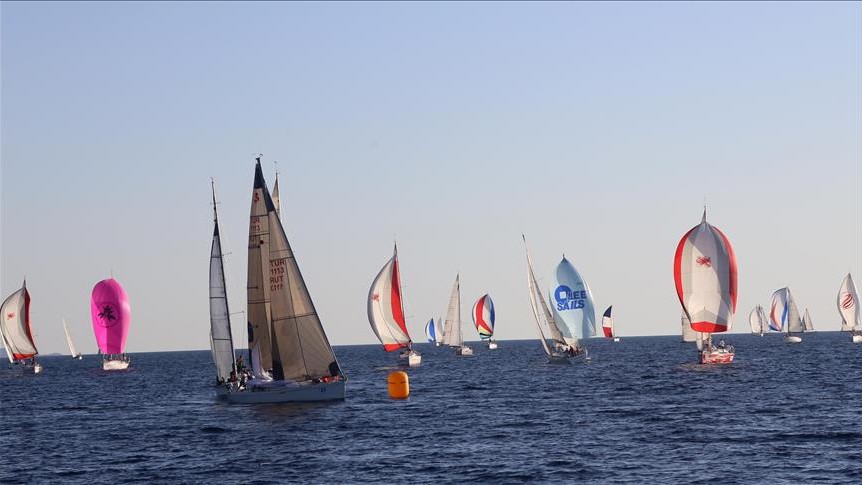Hirfanlı Baraj Gölü Optimist Yelken Yarışları, Kırşehir'de devam ediyor