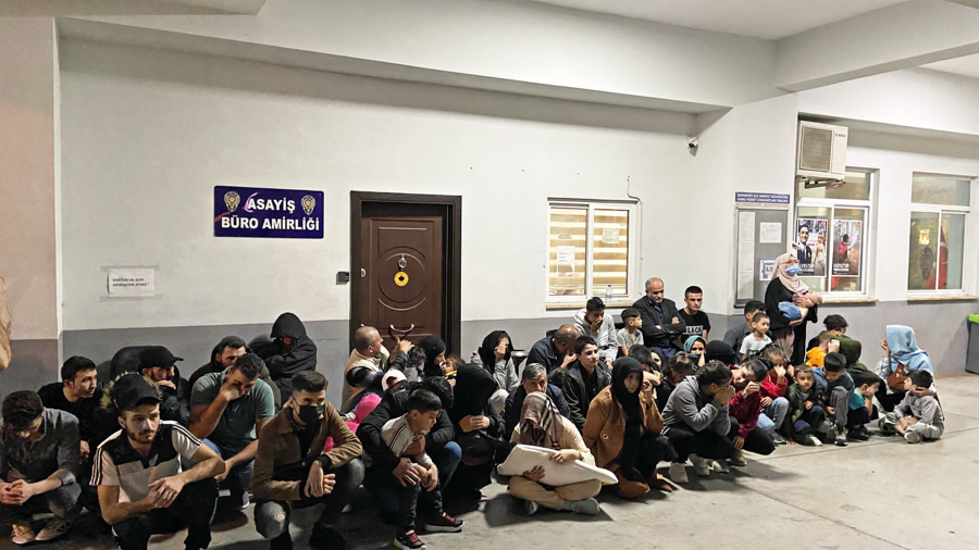 Muğla'da 85 düzensiz göçmen yakalandı