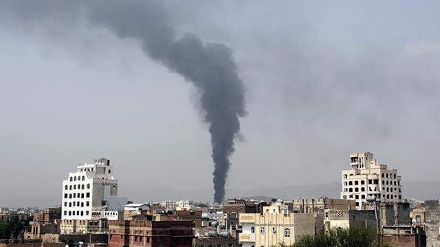 Husilerden balistik füze saldırısı: 3 sivil öldü