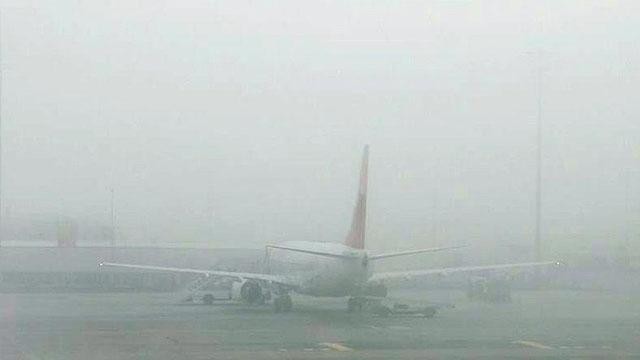 İstanbul uçağı fırtına nedeniyle Balıkesir'e indi