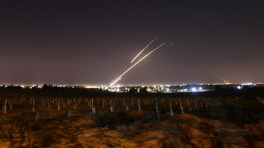 İsrail hava savunma sistemi füzelerin çoğunu kaçırdı