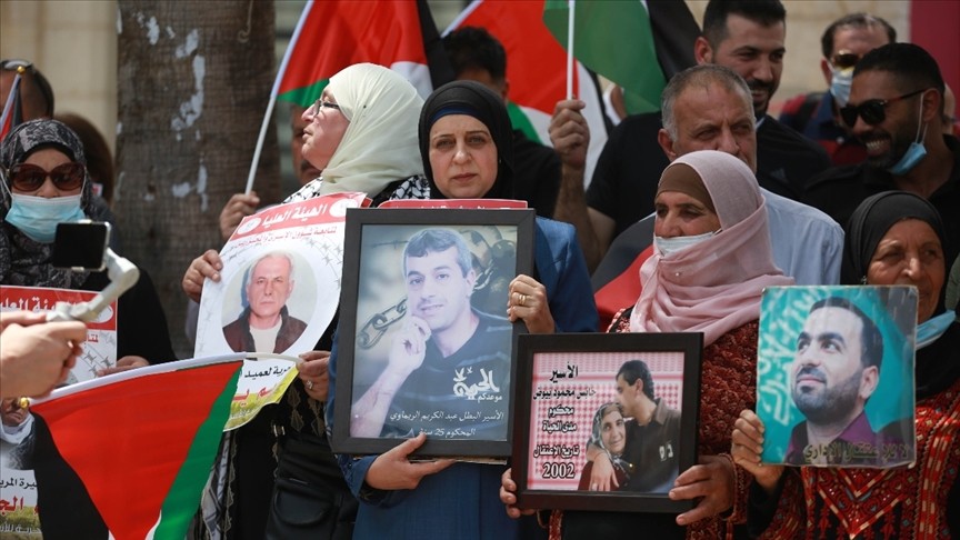 İsrail'in Gazze saldırısında çocuğunu ve yeğenlerini kaybeden Filistinli, "adalete" inanmıyor