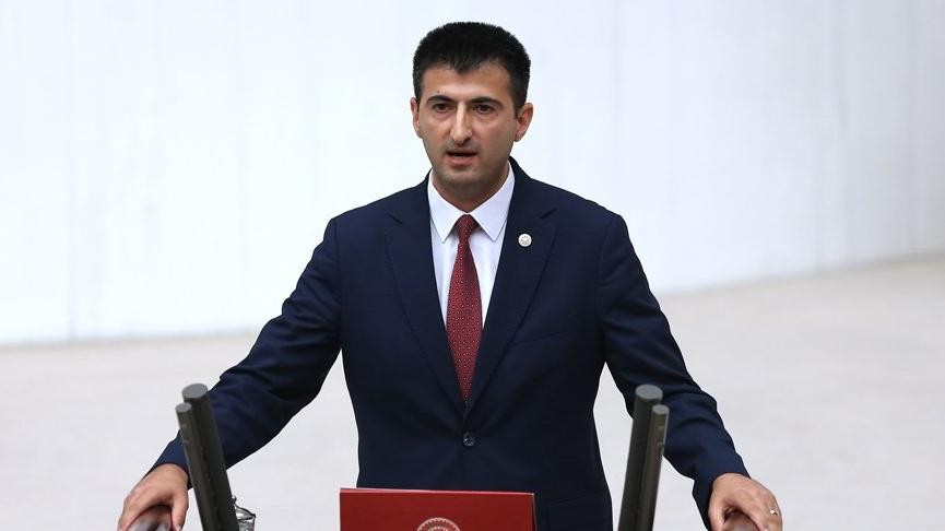 Mehmet Ali Çelebi vekillikten istifa şartını açıkladı