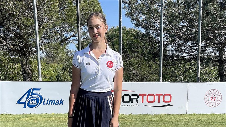 Golfçü Deniz Sapmaz, Malta Junior Open'da genç kızlar şampiyonu oldu