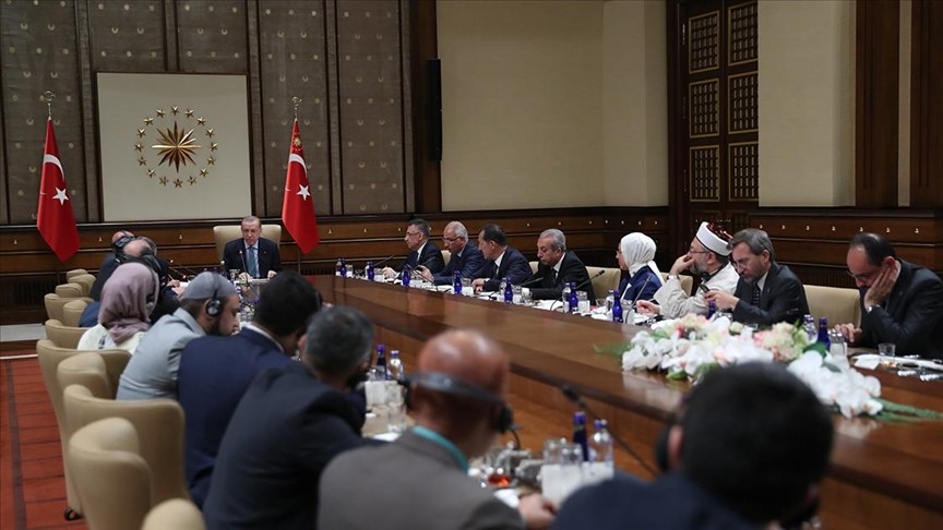 Erdoğan Müslüman kanaat önderlerini kabul etti