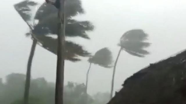 Fiona Kasırgası Porto Riko'yu vurdu