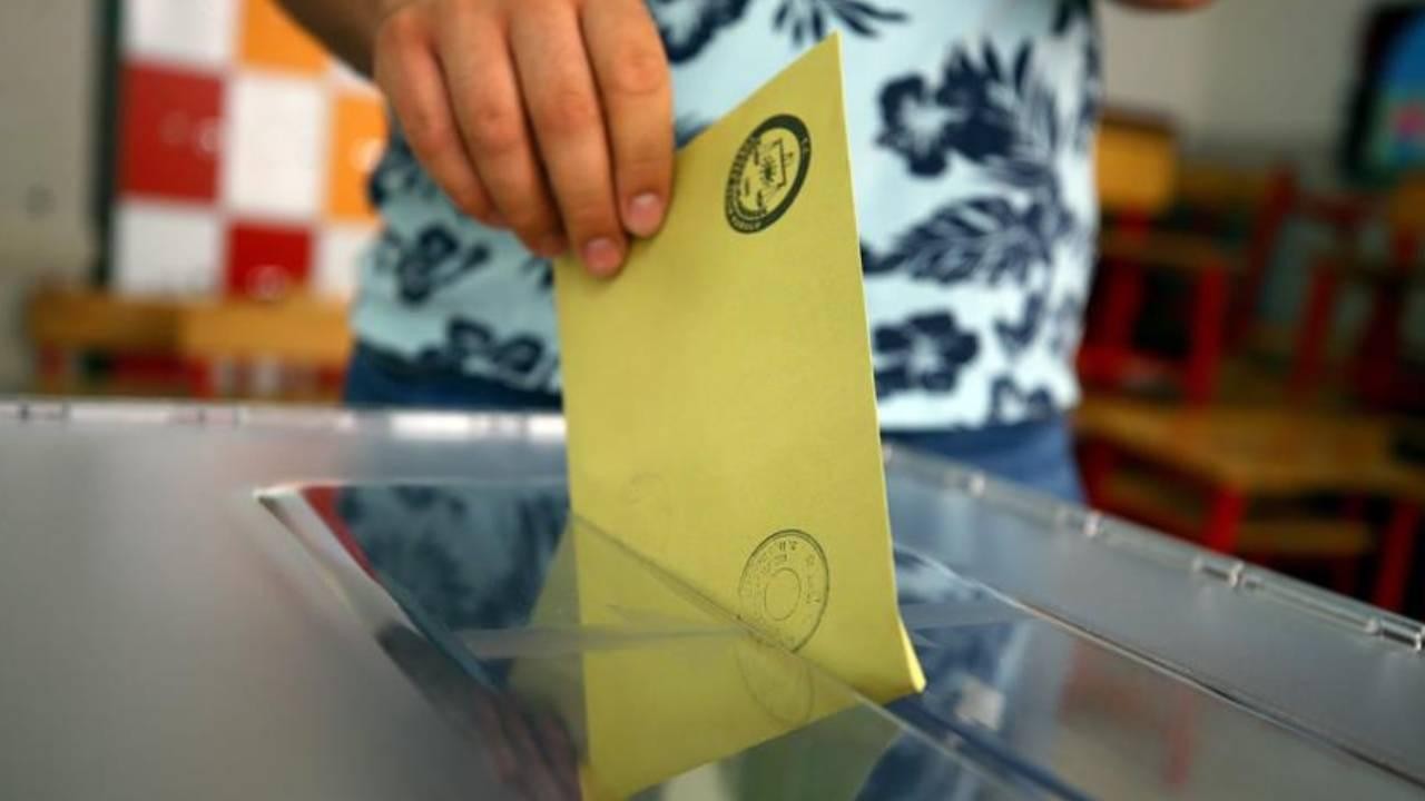 Lübnan'da, Türkiye seçimleri için oy verme işlemi başladı