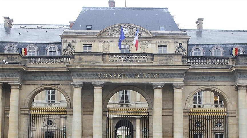 Fransa'da abaya yasağı! İlk duruşma bugün