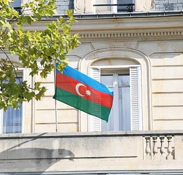 Fransa polisi, saldırıya uğrayan Azerbaycan elçiliğine 30 dakika sonra geldi