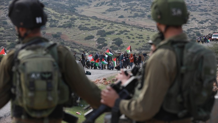 Filistinliler Şeria'da işgalcilere karşı koydu