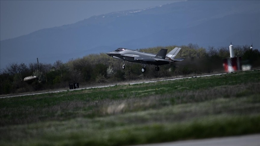 Yunan Savunma Bakanı, ABD'den F-35 istedi