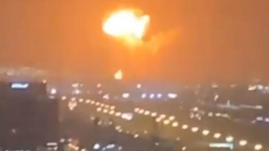 Dubai'de patlama ve yangın