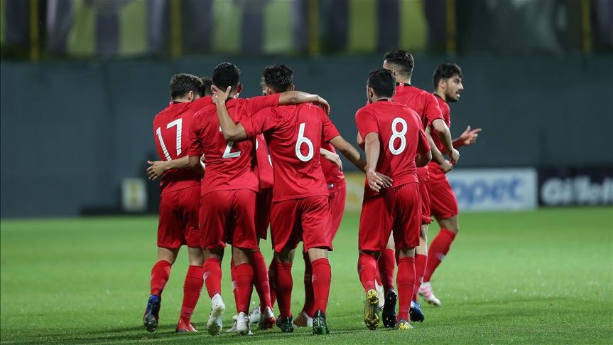 Ümit Milli Futbol Takımı, Azerbaycan maçı hazırlıklarını çift idmanla sürdürdü