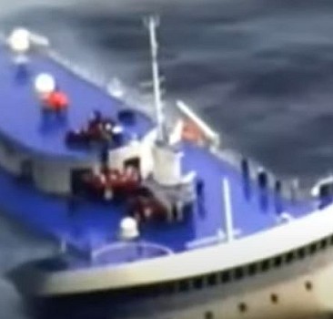 Yunanistan'da 288 yolcu taşıyan gemide yangın çıktı