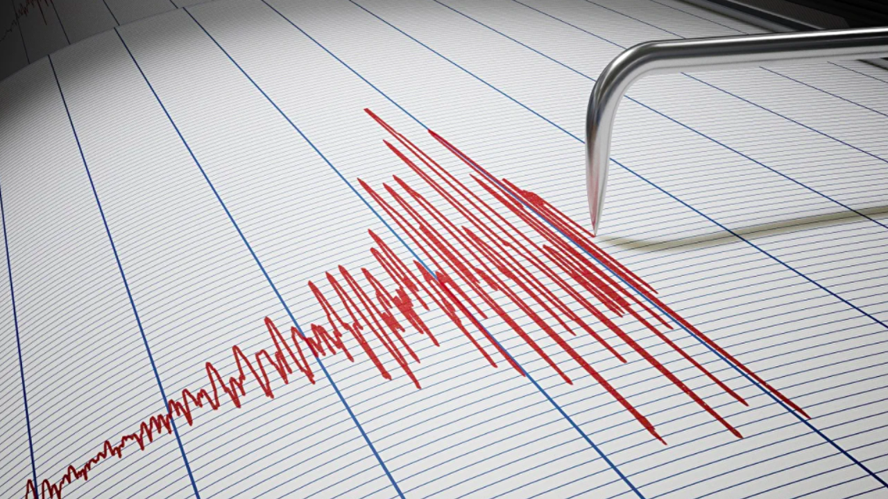 Girit Adası'nda 6,5 büyüklüğünde deprem