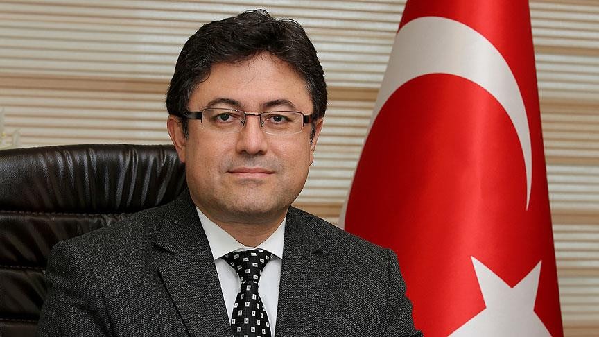 Tarım ve Orman Bakanı Yumaklı, Antalya'da sera gezdi