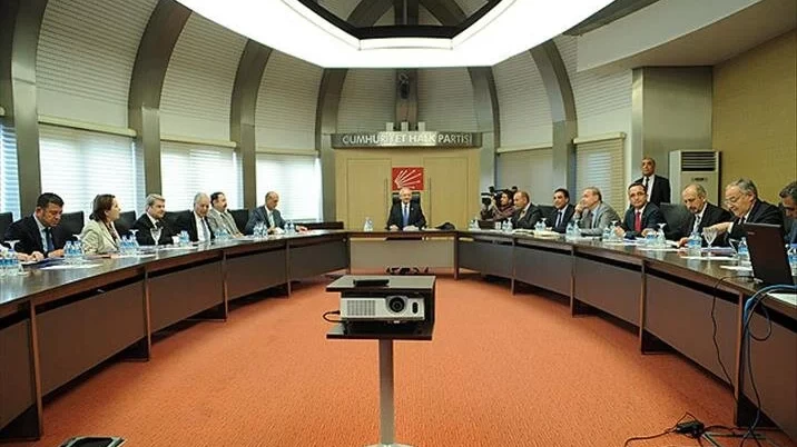 CHP Genel Başkanı Kılıçdaroğlu, "Kurultay MYK'si" atayacak