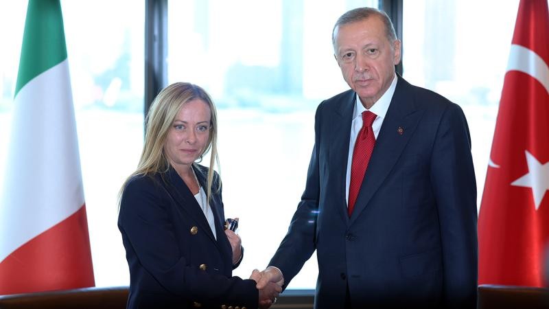 Başkan Erdoğan İtalya Başbakanı Meloni ile görüştü