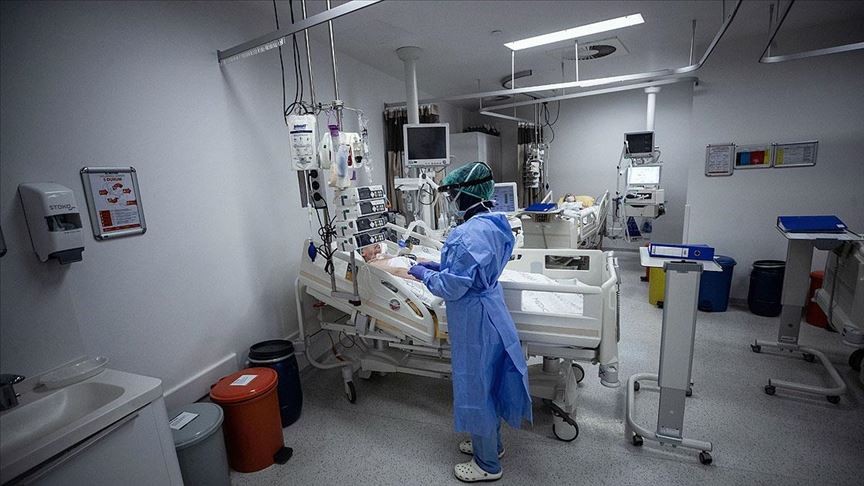 Fethiye'de boğulma tehlikesi geçiren kişi hastaneye kaldırıldı