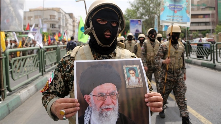 İran'da bir komutana suikast yapıldı