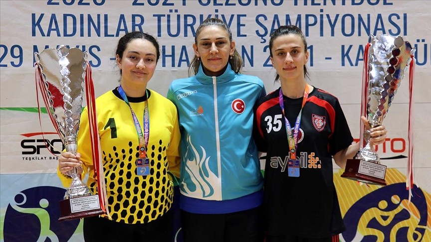 İşitme Engelliler Hentbol Türkiye Şampiyonası yarın Bursa'da başlıyor
