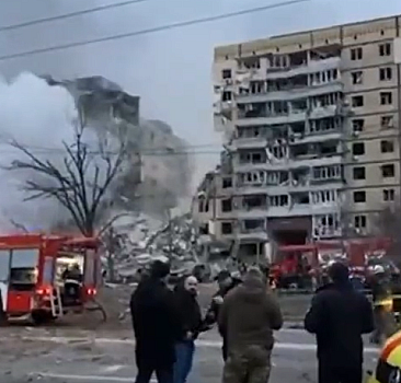 Rusya'nın Ukrayna'nın Dnipro bölgesine yaptığı füze saldırısından görüntüler