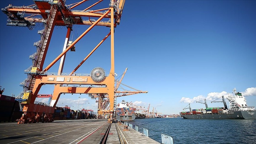 6 bin 99 ton ayçiçek yağı yüklü gemi Türkiye'ye geliyor
