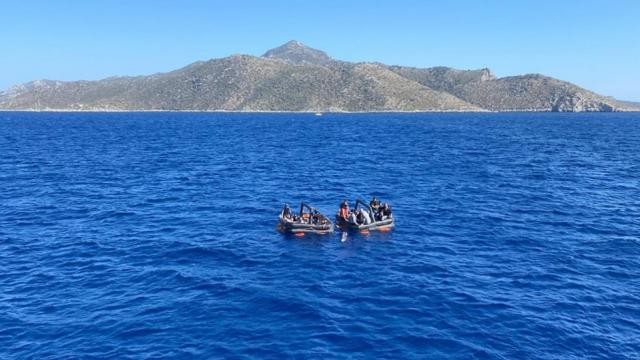 Yunanistan'ın ittiği 49 sığınmacı kurtarıldı