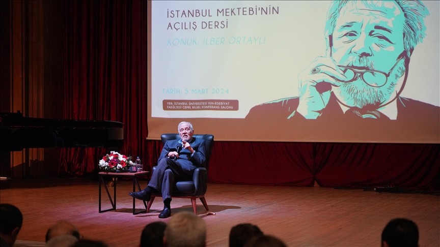 İstanbul Mektebi'nin açılış dersi gerçekleştirildi