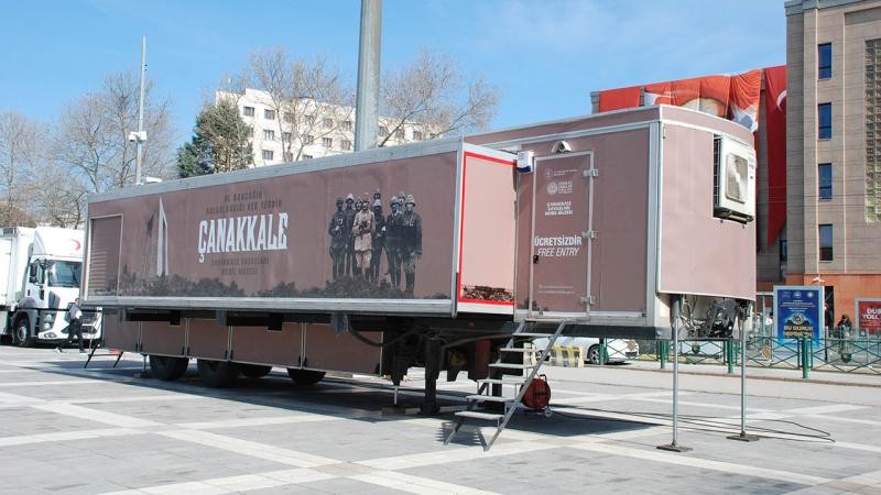 Çanakkale Savaşları Mobil Müzesi Eskişehir'de ziyarete açıldı