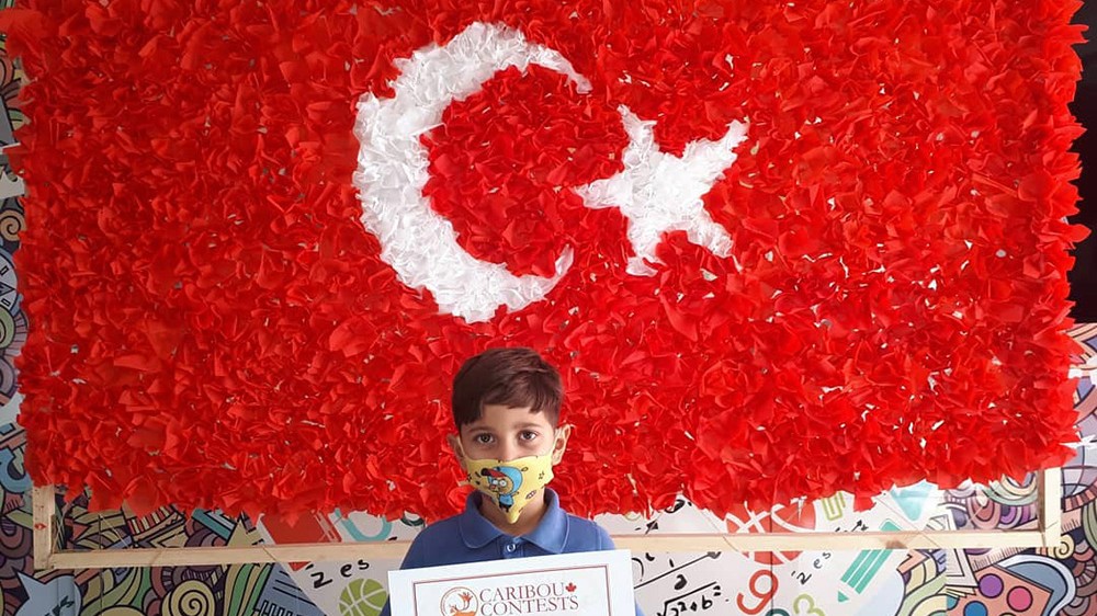 Küçük Mehmet Yiğit matematikte dünya birincisi oldu