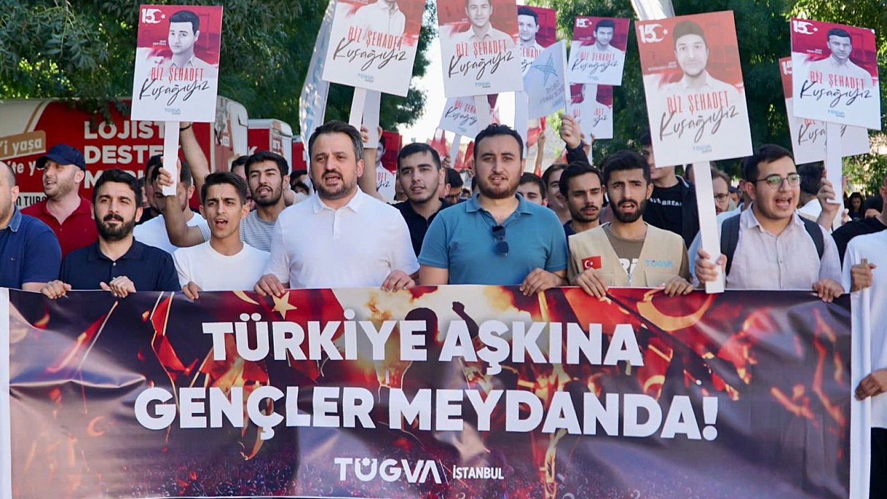 Türkiye aşkına Saraçhane'ye