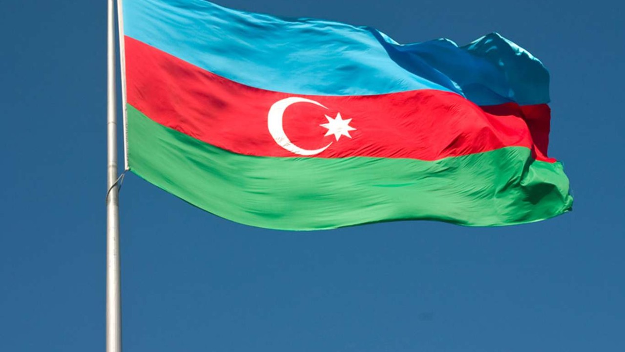 Azerbaycan'dan ültimatom: Askerlerinizi çekin