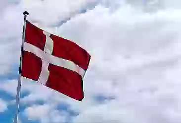 Danimarka AB'nin ortak savunma projelerine katılıyor