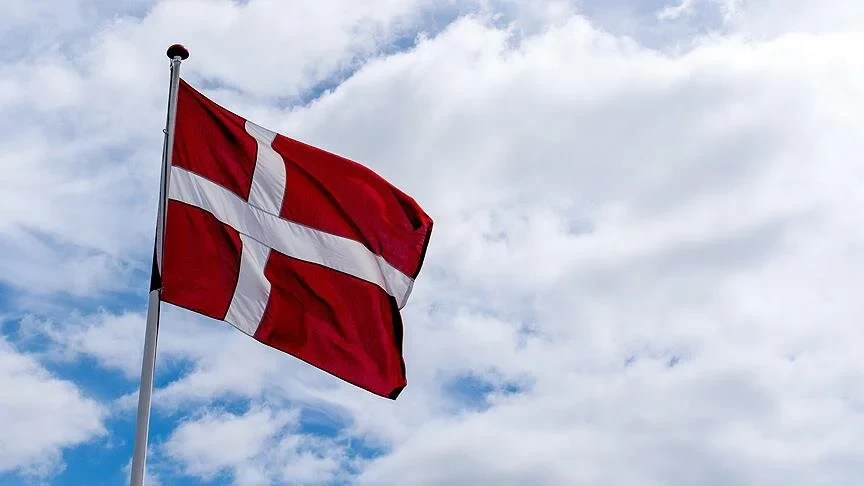 Danimarka AB'nin ortak savunma projelerine katılıyor