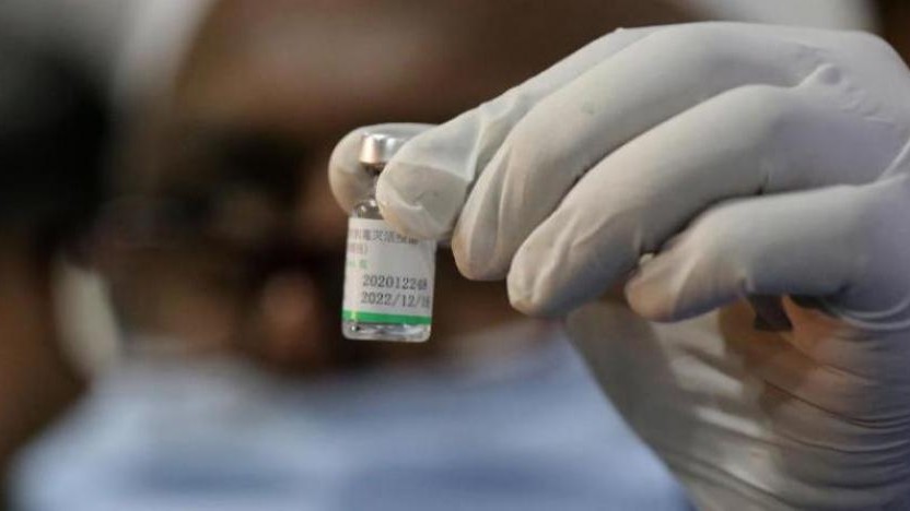 İran'ın Çin'den aldığı aşı Tahran'a ulaştı