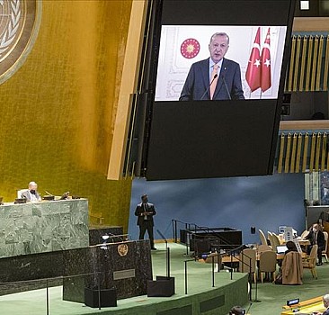 Başkan Erdoğan'ın sözleri ağır geldi, salonu terk etti