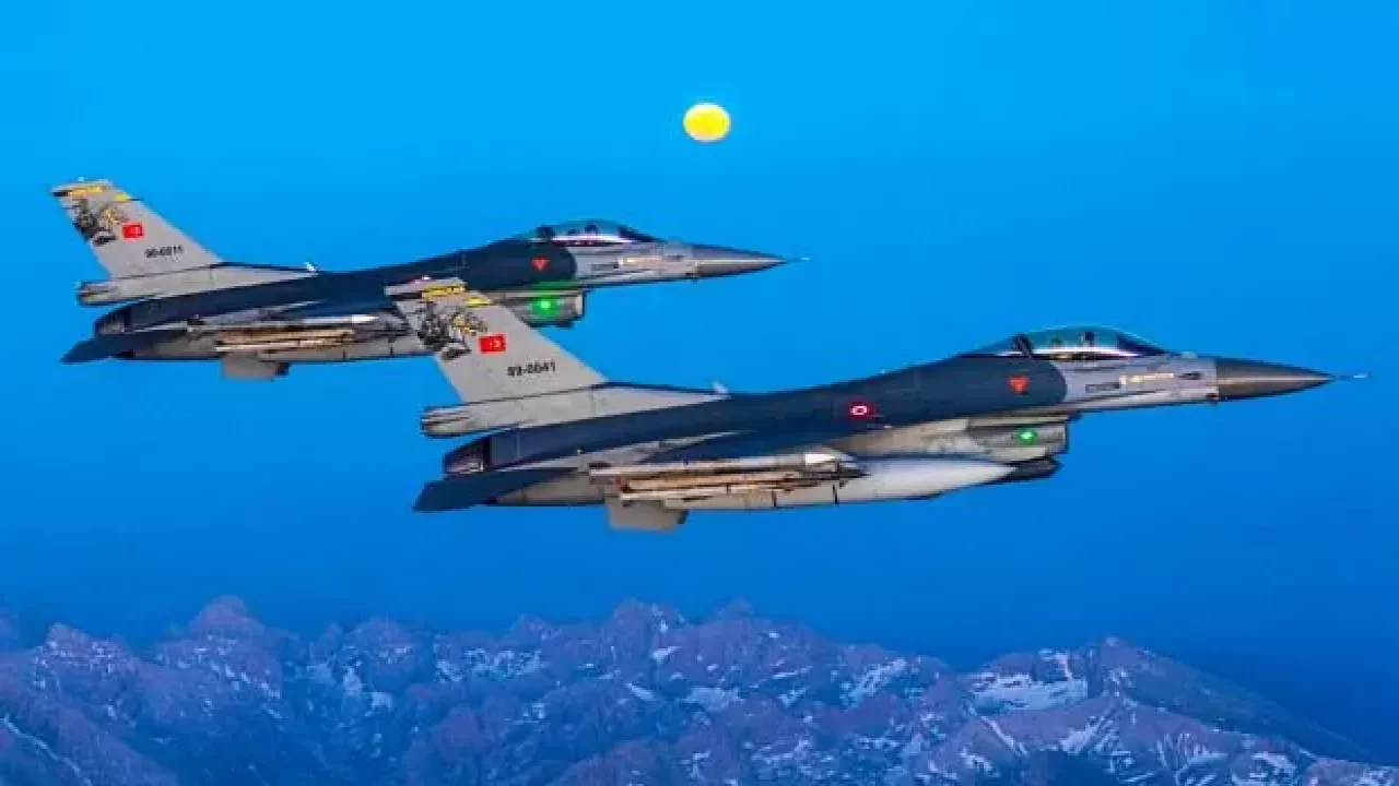 Türkiye'ye F-16 satışı ABD'yi ikiye böldü