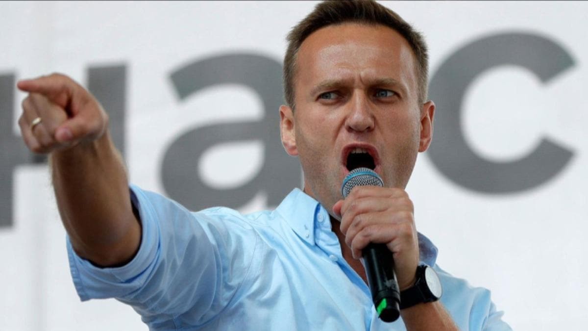 Rus polisi, Navalnıy'nın evlerine baskın yaptı